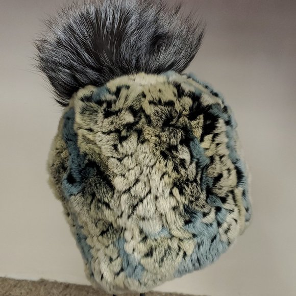 SALE Knitted Rex Rabbit Fur Beanie with Fox Pom - Picture 1 of 2